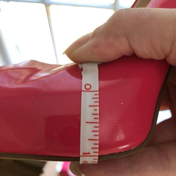 Guess Two Toned Pink with Gold Peep Toe Heels Pumps Womens Size 7.5 - Picture 12 of 13